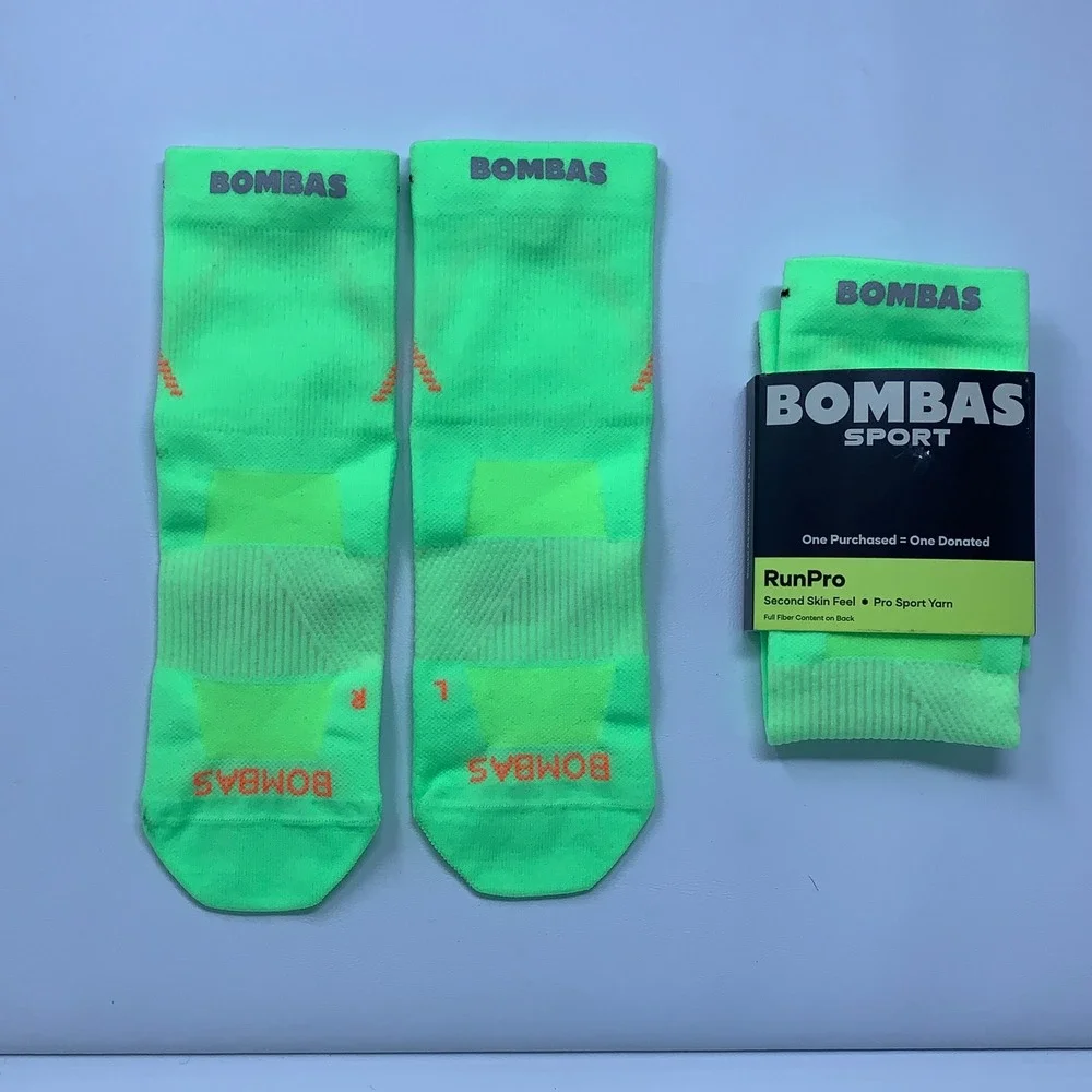 Bombas Unisex Medium Green RunPro Ultra Lightweight Quarter Sport Socks NWT